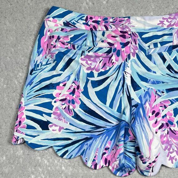Lilly Pulitzer Buttercup Knit Stretch Shorts Scalloped SZ 2 Mr. Peacock 001272 - Picture 9 of 12